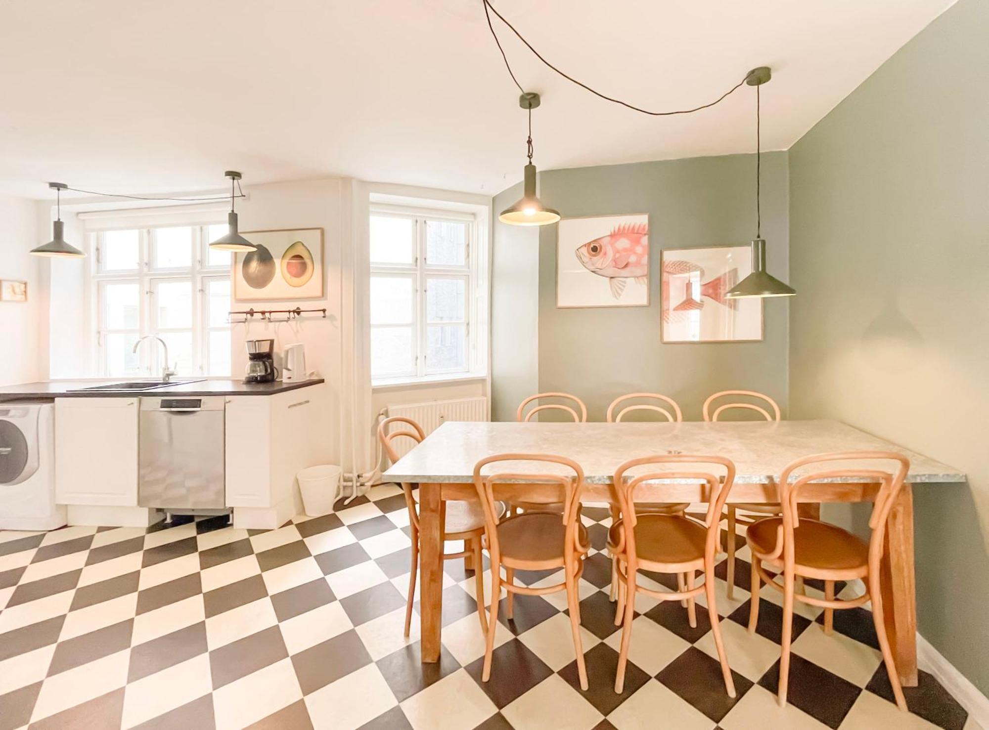Large Apartment With 4 Bedrooms In Copenhague Exterior foto